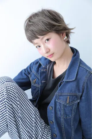 ショート カラー トレヴァー デルチザンのヘアスタイル