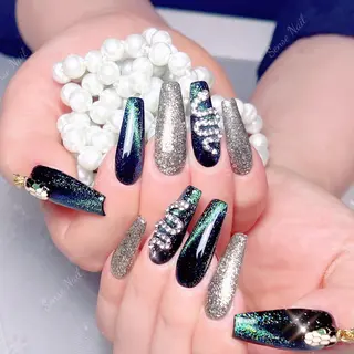 ネイル Niiy 🍫のネイルデザイン