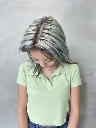 ミディアム レディースカラー✨ urara渋谷のヘアスタイル