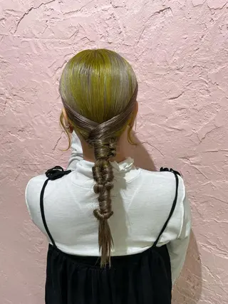 ミディアム カラー ヘアアレンジ 松永 梨央のヘアスタイル