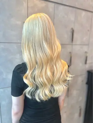 ロング カラー 🌈インナーカラー ‘ショウマ’🌈のヘアスタイル