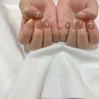 ネイル 藤原 胡桃のネイルデザイン