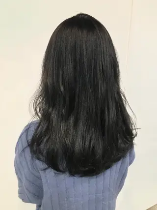 セミロング カラー ベージュカラー🤎 鈴木サトミのヘアスタイル