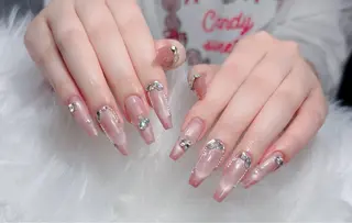 ネイル Lenie Nail Salonのネイルデザイン