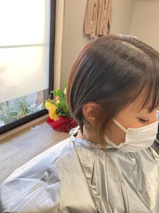 ショート カラー Hair room Leaのヘアスタイル