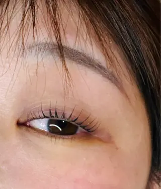 マツエク・マツパ ROSANNA 平川の眉毛・アイブロウイメージ