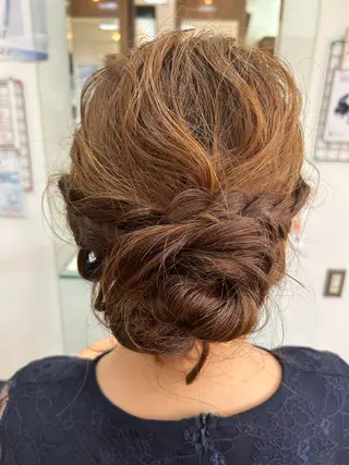 ヘアアレンジ 根岸 真奈美のヘアスタイル