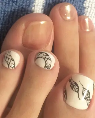 ネイル nail salon 7☺︎2のネイルデザイン