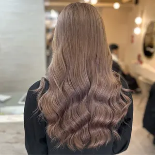 ロング カラー 🦋Yui🦋透明感 /ベージュ/Wカラーのヘアスタイル