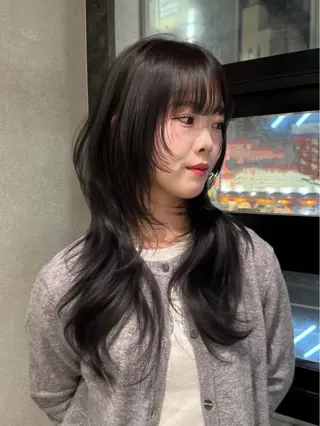 ロング カラー ワンカールで盛れる レイヤー🎀Macoのヘアスタイル