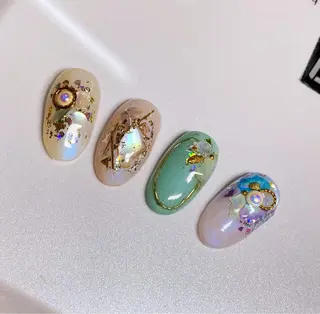 ネイル I-nailロング /ワンホン/キラキラのネイルデザイン