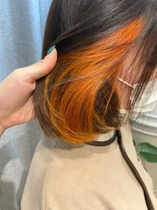 ミディアム カラー 🕊顔まわりカット ／インナーカラー🕊のヘアスタイル