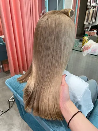 ミディアム 浅井 大雅のヘアスタイル