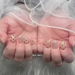 ネイル Hin Nailsのネイルデザイン