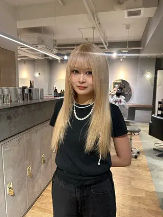 ロング カラー 美髪・シールエクステ ホソタニリョウコのヘアスタイル