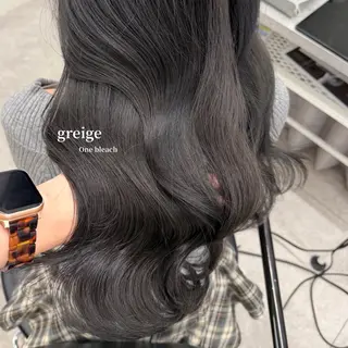ロング カラー 柔らかオリーブ🌿 HIMARI🌻のヘアスタイル