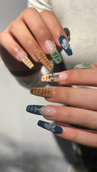 ネイル SEINA_ NAIL🐈‍⬛💗のネイルデザイン