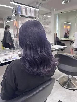 セミロング 🤍ハイトーン寒色 🤍MADOKAのヘアスタイル
