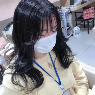 セミロング カぺリベラ グラマラス店のヘアスタイル