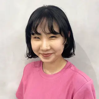 ショート カラー 🩵ブリーチカラー 🐈MIORI🩵のヘアスタイル