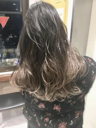 ロング カラー 店長 小池アキトのヘアスタイル