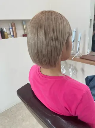 カラー 鈴木 梨瑚のヘアスタイル