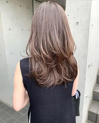 ロング 髙橋 かすみのヘアスタイル