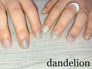 ネイル dandelion ダンデライオンのネイルデザイン