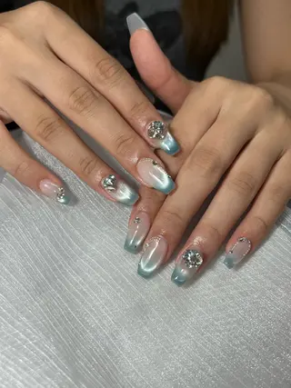 ネイル Luna Gladeのネイルデザイン