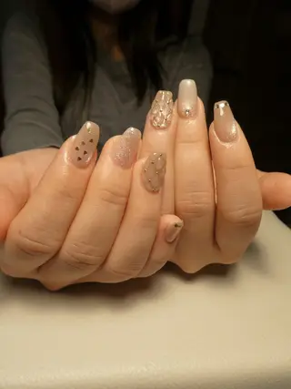 ネイル ihana/ makoのネイルデザイン