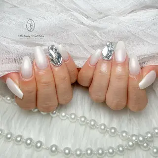 ネイル M2 BEAUTY Marieのネイルデザイン