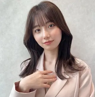 ミディアム カラー 顔周り/くびれヘア 韓国ヘア💕風間るなのヘアスタイル
