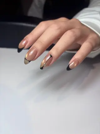 ミディアム Siita Yukiのネイルデザイン