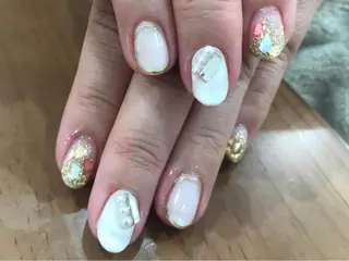 ネイル 中川 愛理のネイルデザイン