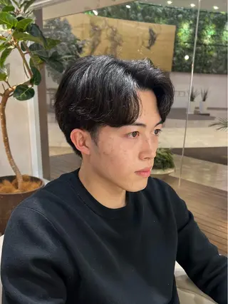 ショート パーマ メンズ 梅田茶屋町メンズ 専門美容師 山元一平のヘアスタイル