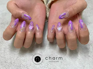 ネイル ネイルルーム チャームのネイルデザイン