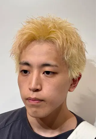 ショート カラー メンズ 【店長】メンズ職人 短髪　ハイトーン🔥のヘアスタイル