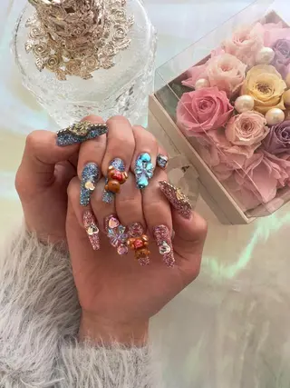 ネイル CREVIO小美玉店 店長RIRIのネイルデザイン