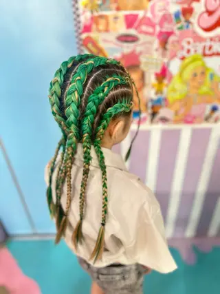 ミディアム ヘアアレンジ キッズ ♮やっしー♮ 🌈派手髪🌈のヘアスタイル