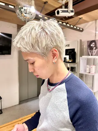 ショート ハイトーン/ブリーチ 🧁soraのヘアスタイル