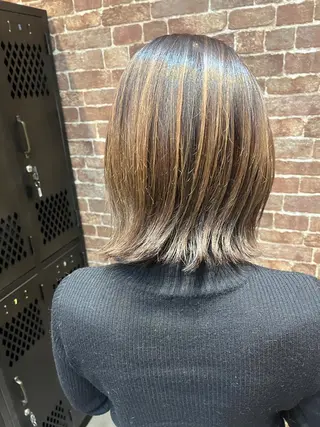 ミディアム カラー パーマ ヘアアレンジ メンズ キッズ ネイル マツエク・マツパ アイブロウ 久木原 ゆりのヘアスタイル