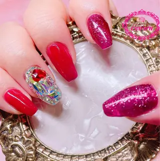 ネイル CROWN プライベートサロンのネイルデザイン