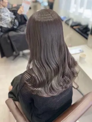 ロング カラー 神戸三宮 nanomiのヘアスタイル