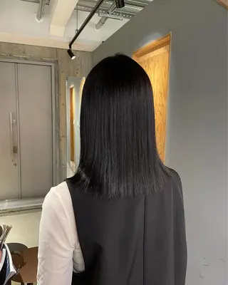 カラー noa ☪︎のヘアスタイル