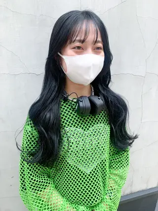 ロング カラー ヘアアレンジ yuka .のヘアスタイル