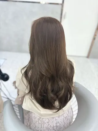 ロング カラー yui🎀ブリーチ なしベージュ／博多のヘアスタイル