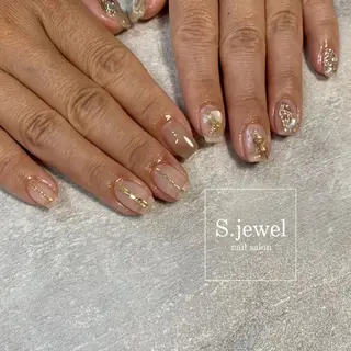 ネイル S. JEWELのネイルデザイン