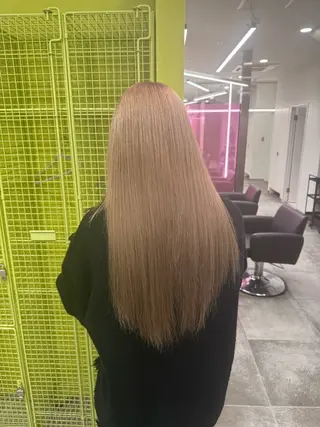 ロング カラー 【earth】 伊桜莉のヘアスタイル