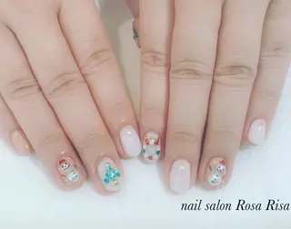 ショート ネイル ネイルスタジオ シェイクユアハンズのネイルデザイン