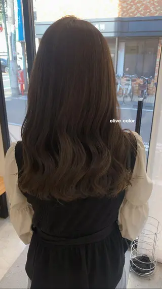 ロング カラー ブリーチなしWカラー ／レイヤー🎀マリノのヘアスタイル
